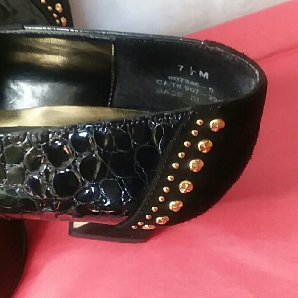 🎀🆓Cute Shoes🆓 🎀 - Picture 4 of 7